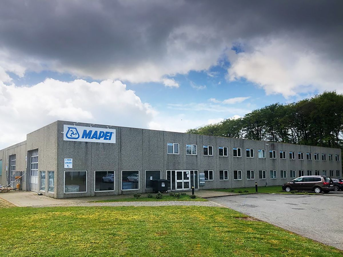 Neues Werk in Dänemark, neue Tochter in Kanada