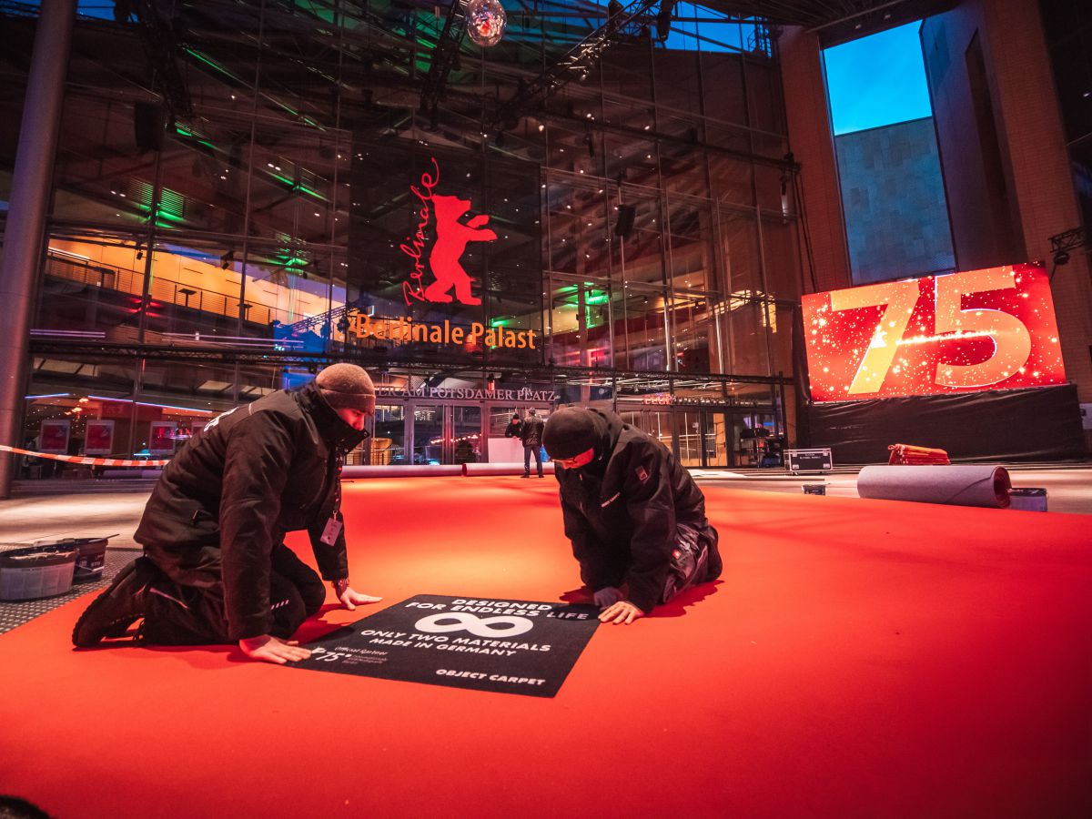 Mit Object Carpet vom roten zum grünen Teppich