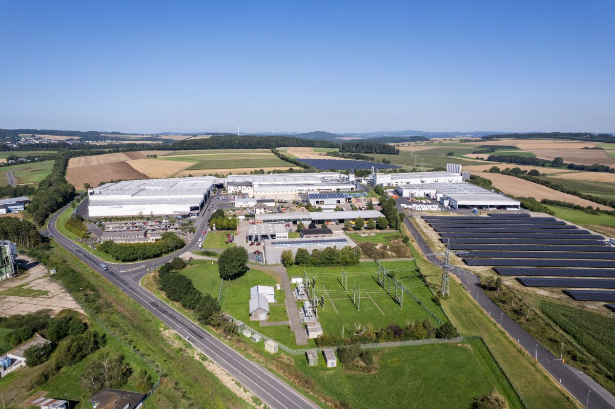 Am Hauptsitz in Kaisersesch stellt Classen neben Ceramin auch den Hybridboden her.<br> "Hybridboden ist für Classen eine ganz neue Kategorie"