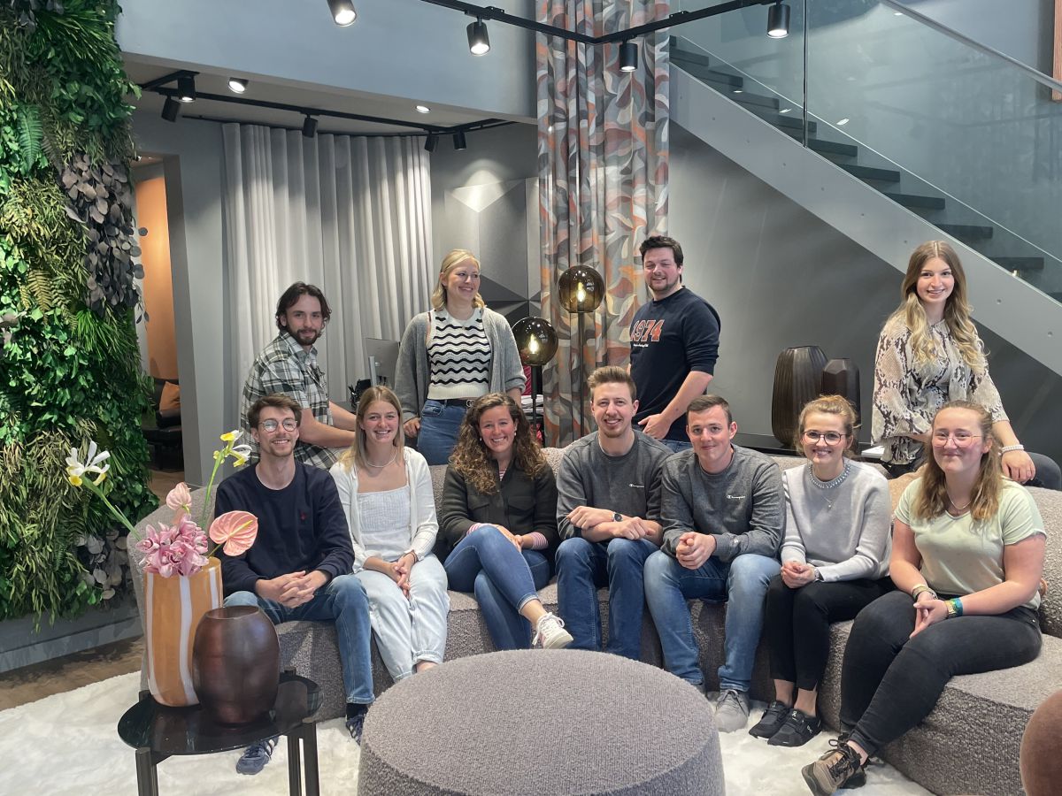 Meisterschüler zu Besuch im Showroom München