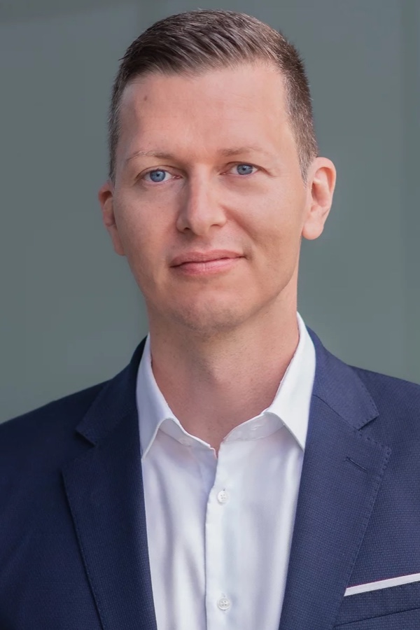 Christian Richter Uzin Utz: Christian Richter zum Vorstandsmitglied berufen