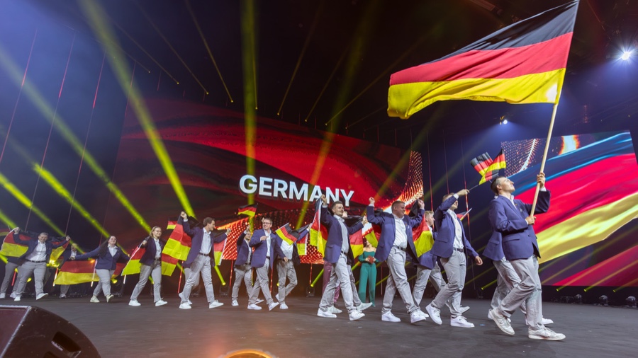 Euroskills 2025: Zwei Bodenhandwerker kämpfen um Gold