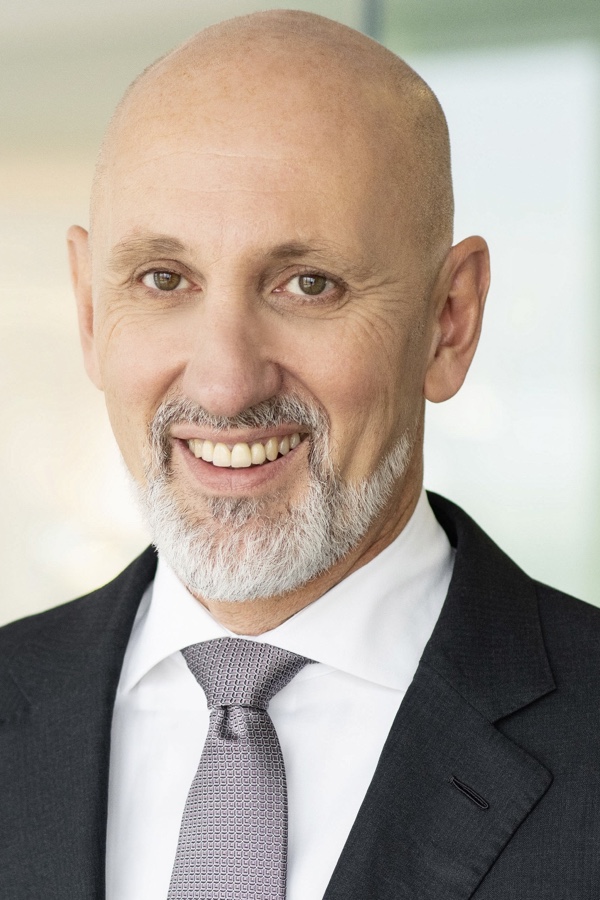 Jörg Kampmeyer Knauf Gips: Jörg Kampmeyer folgt Alexander Knauf nach