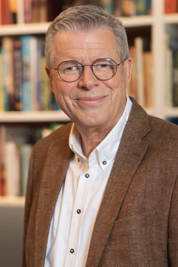 Friedrich W. Petrat übernimmt neue Aufgaben bei Hunter Douglas